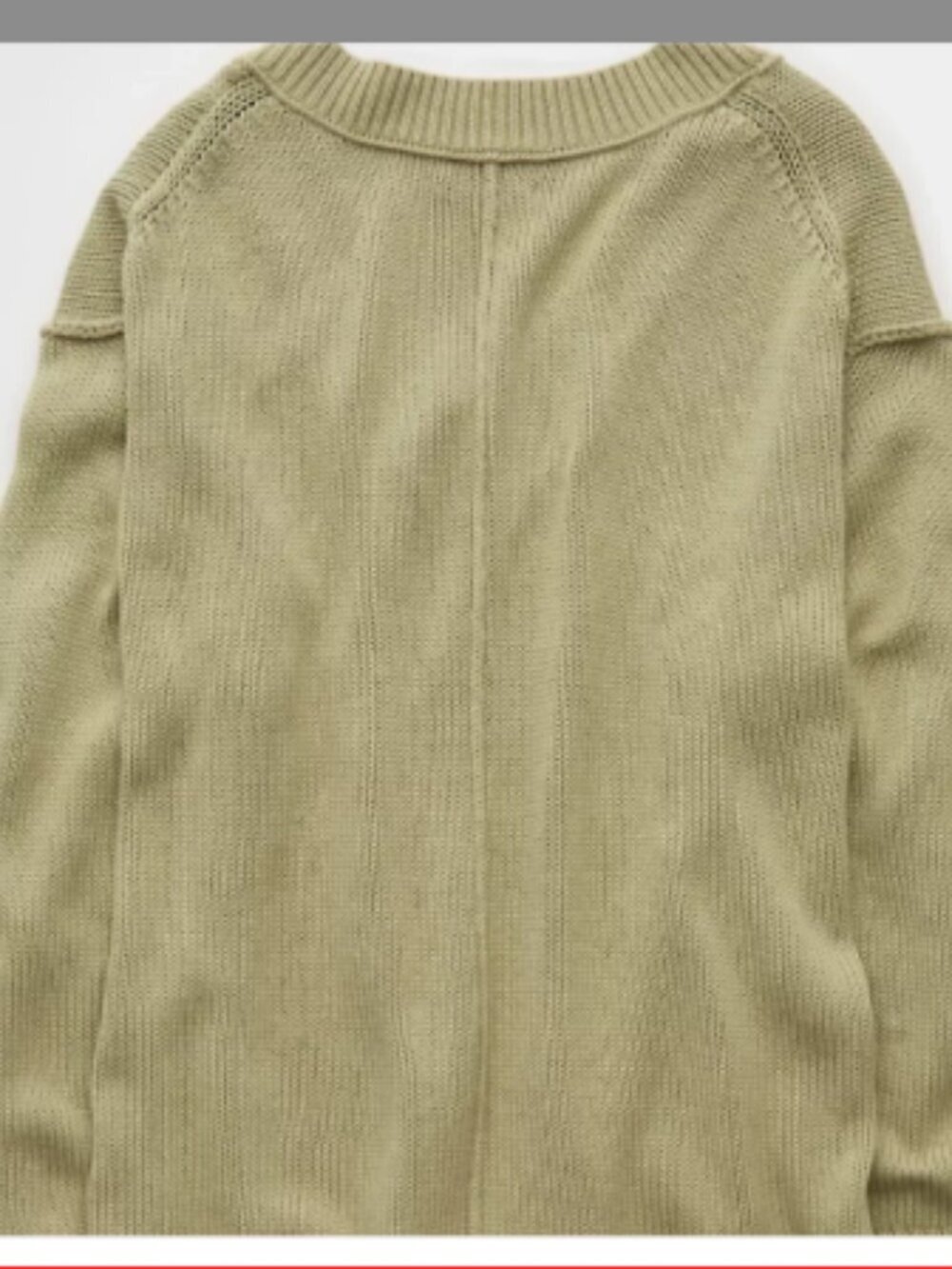 NEW!!! AMERICAN EAGLE GREEN V- NECK OVERSIZED SWEATER - SIZE L - Picture 6 of 7